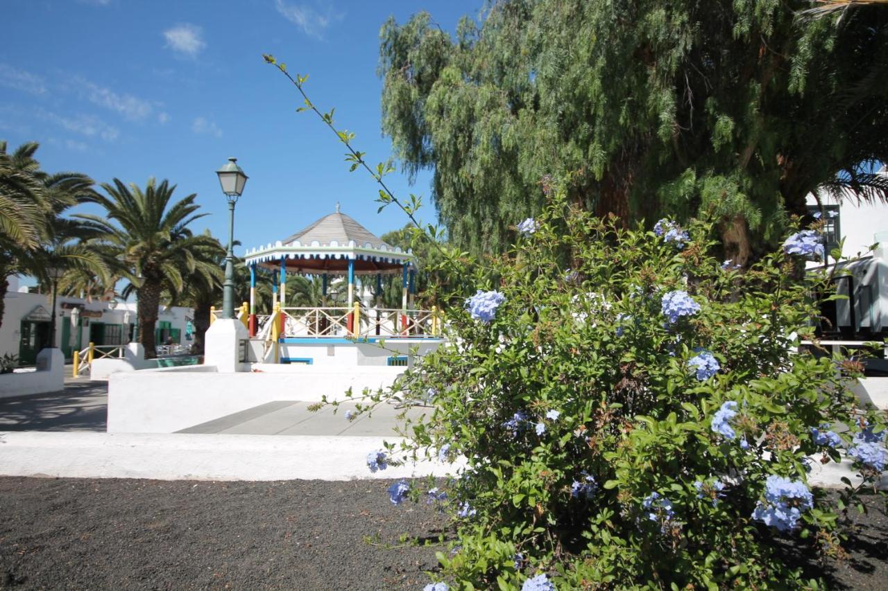 Casa Bella Apartment Costa Teguise Bagian luar foto